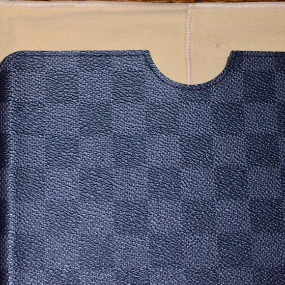 NEW LOUIS VUITTON IPAD DAMIER GRAPHITE CANVAS CASE SLEEVE - Picture 6 of 6
